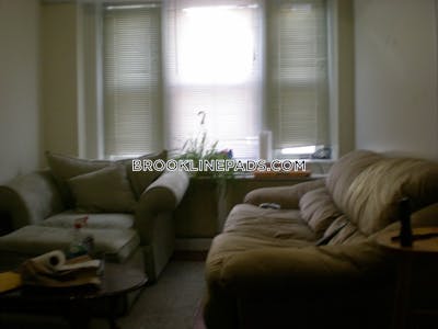 Brookline 3 Beds 1 Bath  Washington Square - $3,800