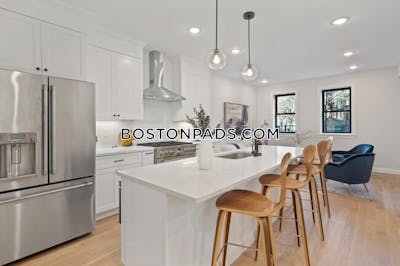 South Boston 5 Beds 2.5 Baths Boston - $5,700 No Fee