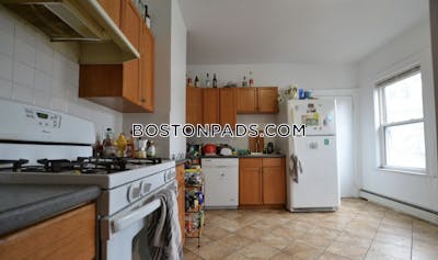 Brighton 5 Bed, 2 Bath Unit Boston - $4,000 50% Fee