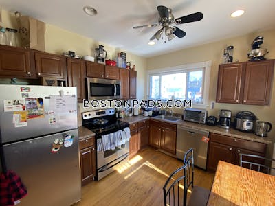 Somerville 4 Bed 2 Bath in Somerville  Tufts - $4,295