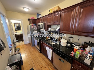 Cambridge 3 Beds 2 Baths  Porter Square - $3,800