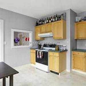 Somerville 5 Bed 1.5 Bath SOMERVILLE  Davis Square - $5,400 50% Fee