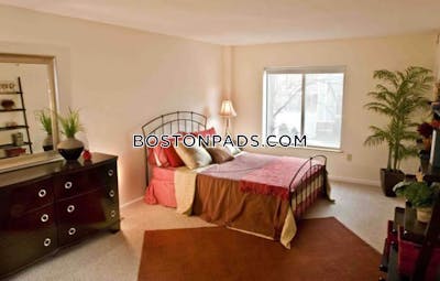 Cambridge 1 Bed 1 Bath CAMBRIDGE Central Square/cambridgeport - $3,500 No Fee