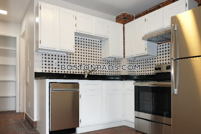 Somerville 2 Bed 1 Bath SOMERVILLE  Winter Hill - $3,100 50% Fee