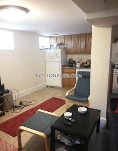Mission Hill 3 Beds 1 Bath Boston - $4,600