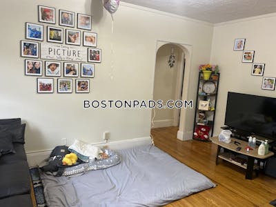 Malden 1 Bed 1 Bath - $1,800