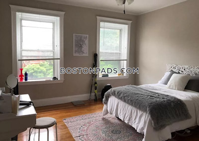 Brookline 4 Bed 2 Bath BROOKLINE- WASHINGTON SQUARE $4,500  Washington Square - $4,100 No Fee