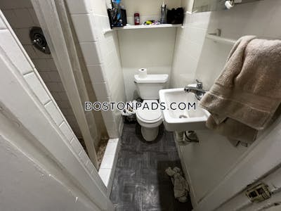 North End 2 Bed 1 Bath BOSTON Boston - $3,175 No Fee