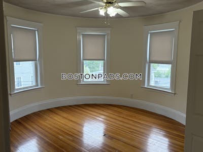 Brighton 3 Bed 1 Bath BOSTON Boston - $3,200 No Fee