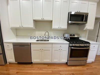 Brookline 4 Bed 4 Bath BROOKLINE- COOLIDGE CORNER $6,900 Coolidge Corner - $6,700