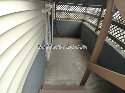 Dorchester 3 Bed, 1 Bath Unit Boston - $2,995 No Fee