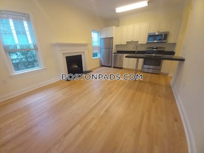 Cambridge 3 Bed 1 Bath CAMBRIDGE  Harvard Square - $4,595 No Fee