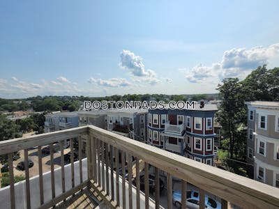 Dorchester 3 Bed 1 Bath BOSTON Boston - $3,150 No Fee
