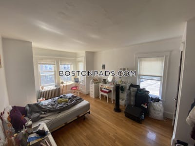Brighton 4 Beds 1.5 Baths Boston - $3,500