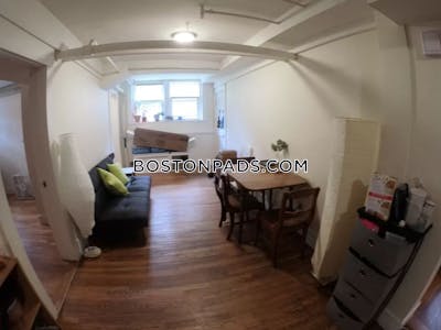 Brookline 4 Beds 2 Baths  Boston University - $5,000 No Fee