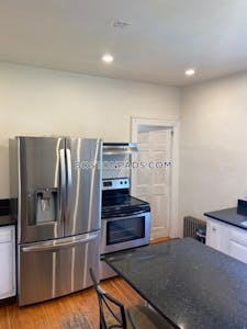 Somerville 5 Beds, 1 Bath  Tufts - $7,000