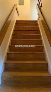 Somerville 5 Bed 2 Bath SOMERVILLE  Davis Square - $6,000