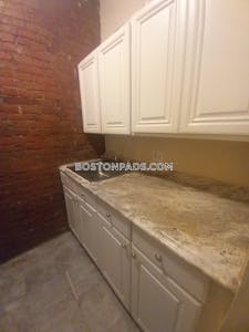 Mission Hill 2 Beds 1 Bath Boston - $2,995 No Fee