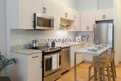 Jamaica Plain 3 Beds 2 Baths Boston - $5,270 No Fee