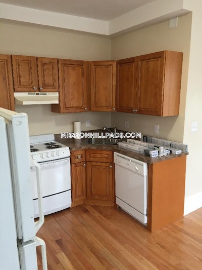 Mission Hill 4 Beds 2 Baths Boston - $4,995 No Fee