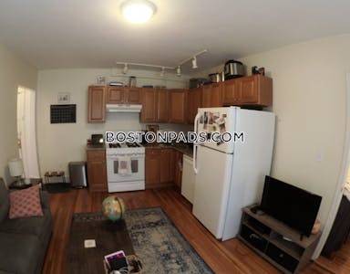 Brighton Nice 1 Bed available 2/1 on Commonwealth Ave in Brighton Boston - $2,300 No Fee