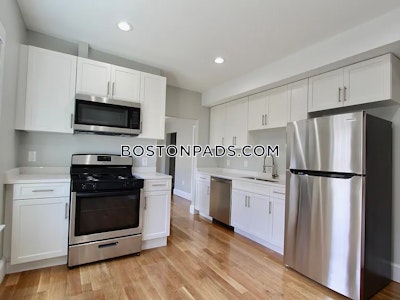 Revere 4 bedroom 2 baths in REVERE - $3,300 50% Fee