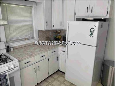 Brookline 3 bedroom 1 baths in BROOKLINE  Beaconsfield - $4,450 No Fee