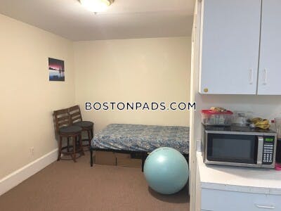 Back Bay Apartment for rent Studio 1 Bath Boston - $2,000 50% Fee