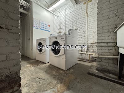 Allston 3 Beds 1 Bath Boston - $3,950