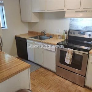 Natick Apartment for rent 2 Bedrooms 1 Bath - $3,000