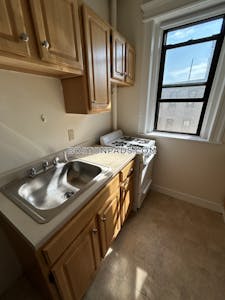 Allston Apartment for rent Studio 1 Bath Boston - $2,000 No Fee