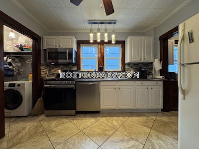 Somerville Apartment for rent 2 Bedrooms 1 Bath  Magoun/ball Square - $3,400