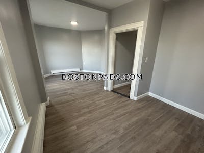 East Boston 3 bedroom 1 baths in BOSTON Boston - $2,900 No Fee