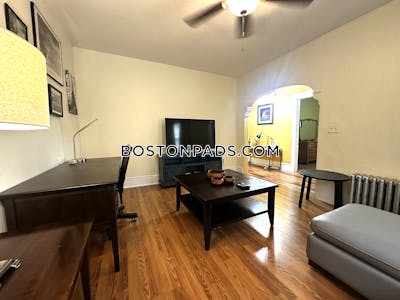 Dorchester 3 bedroom 1 baths in BOSTON Boston - $3,500 50% Fee