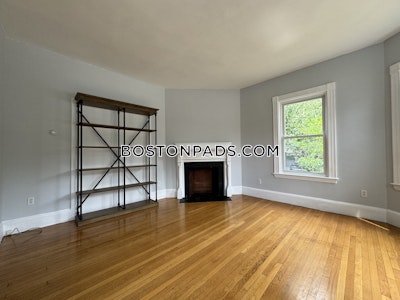 Cambridge 3 Beds 1 Bath  Harvard Square - $3,900