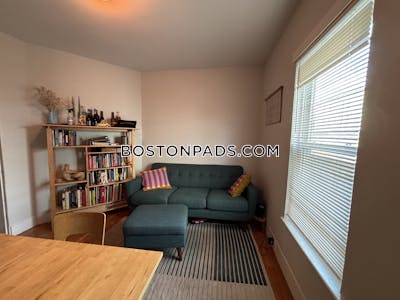Somerville Apartment for rent 2 Bedrooms 1 Bath  Tufts - $2,700 No Fee