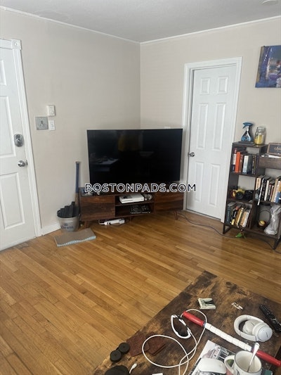 South Boston 1 Bed 1 Bath Boston - $2,400 No Fee