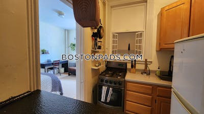 Fenway/kenmore Apartment for rent Studio 1 Bath Boston - $2,000 No Fee