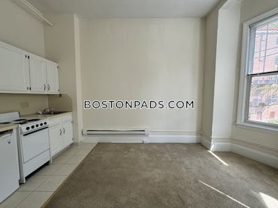 Brookline Apartment for rent Studio 1 Bath  Coolidge Corner - $2,295 No Fee