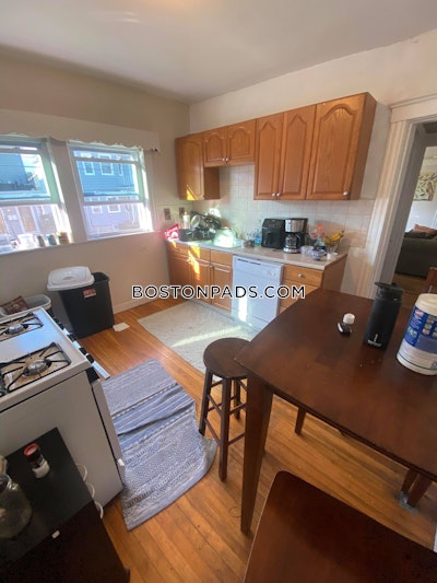Somerville 4 Beds 1 Bath  Tufts - $5,200